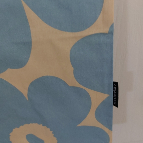 Marimekko Organic Cotton Shopping Tote Bag - Picture 4 of 5